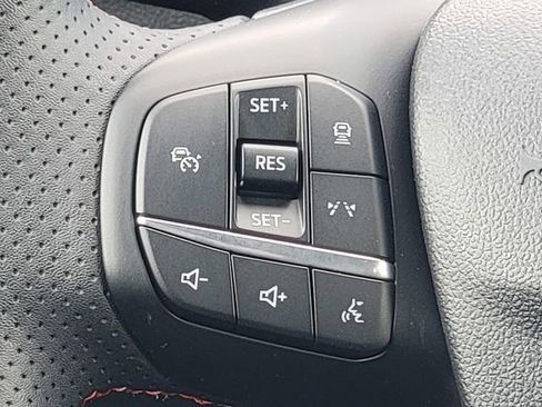 Certified 2023 Ford Escape ST-Line Select w/ Tech Pack #2 image 32