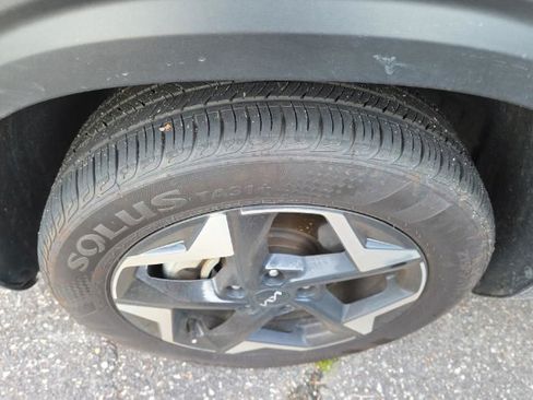 Used 2025 Kia Seltos S AWD/4WD image 7
