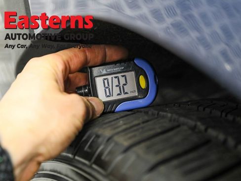 Used 2024 Ford Edge Titanium image 28