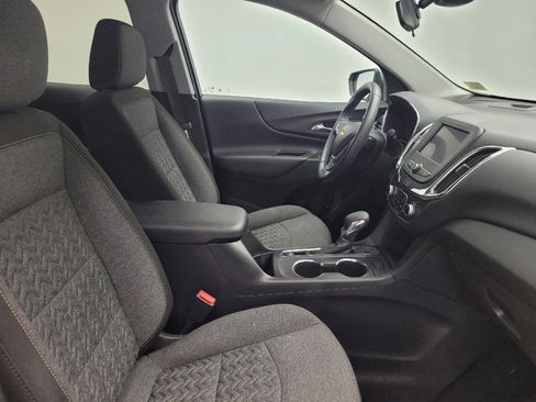 Used 2023 Chevrolet Equinox LT FWD image 21