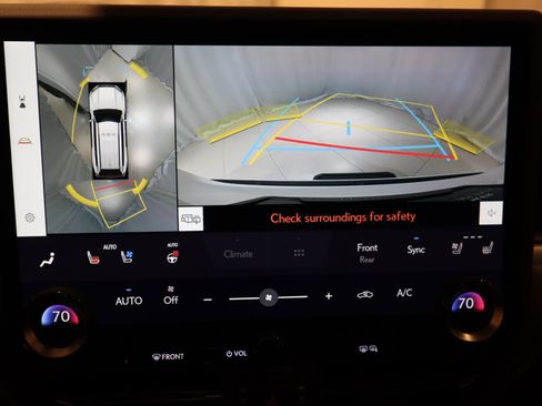 Used 2024 Lexus GX 550 image 39