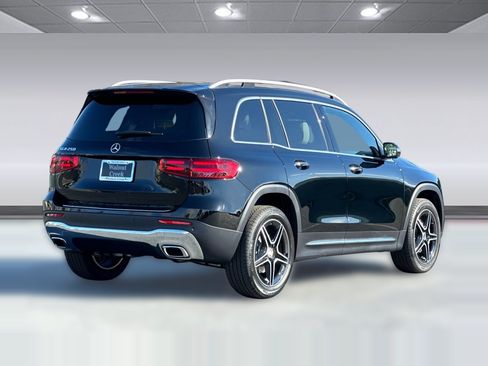 Used 2026 Mercedes-Benz GLB 250 image 9