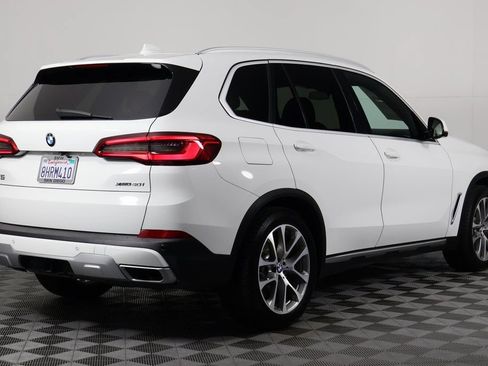 Used 2019 BMW X5 xDrive40i w/ Convenience Package AWD/4WD image 4