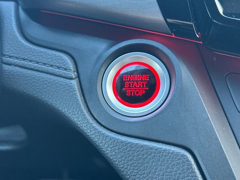 Used 2024 Honda Odyssey Sport image 27