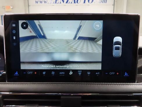 Used 2026 Lincoln Corsair Reserve AWD/4WD image 28