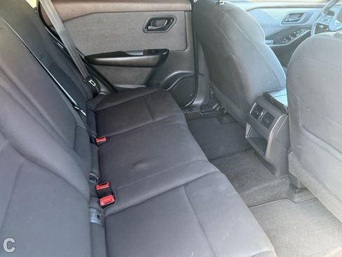 Used 2023 Nissan Rogue S AWD/4WD image 12