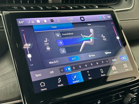 Used 2023 Jeep Grand Cherokee L Limited image 16