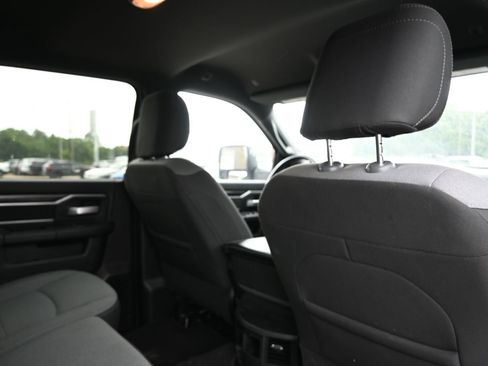 Used 2024 RAM 3500 Big Horn AWD/4WD image 33