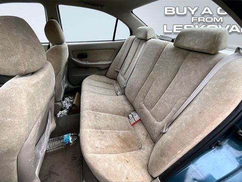 Used 2003 Hyundai Elantra GLS image 12