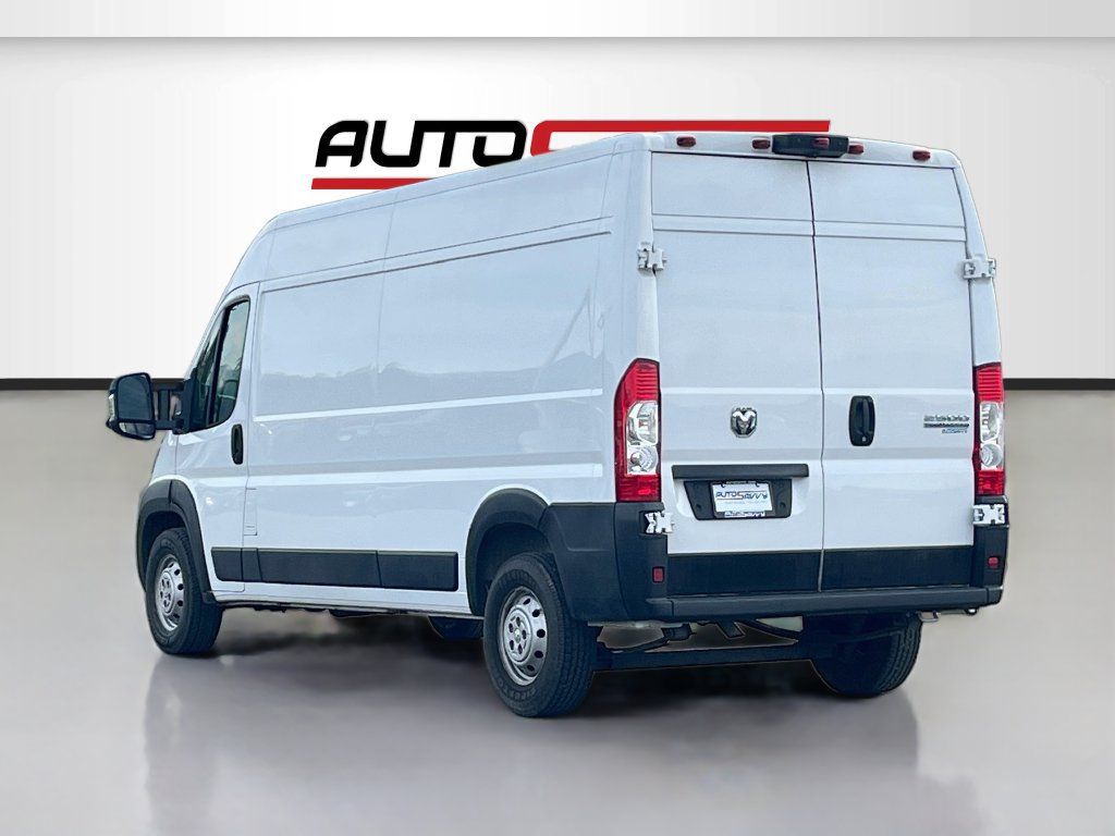 Used 2023 RAM ProMaster 2500 FWD image 5