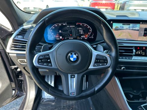 Used 2022 BMW X6 M50i w/ Executive Package image 24