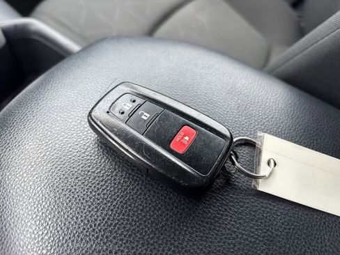 Used 2023 Toyota RAV4 XLE image 26