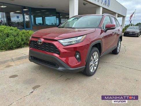 Used 2025 Toyota RAV4 XLE Premium w/ Weather Package AWD/4WD image 1