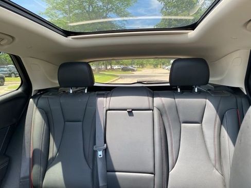Used 2023 Buick Envision Essence w/ Sport Touring Package AWD/4WD image 4
