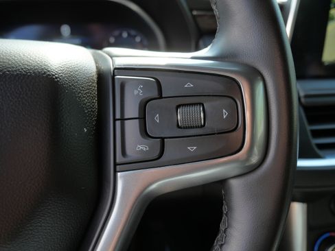 Used 2023 Chevrolet Tahoe LT AWD/4WD image 29