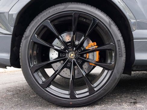 Used 2024 Lamborghini Urus S image 55