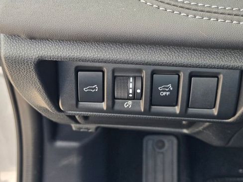 Certified 2025 Subaru Outback Touring XT AWD/4WD image 25