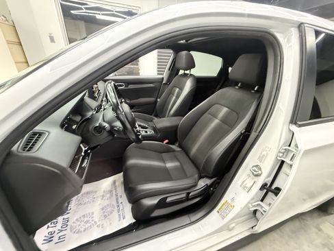 Used 2022 Honda Civic Sport Touring image 10