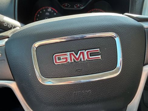 Used 2015 GMC Canyon SLT AWD/4WD image 21
