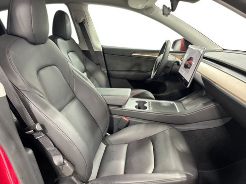 Certified 2023 Tesla Model Y Performance AWD/4WD image 13