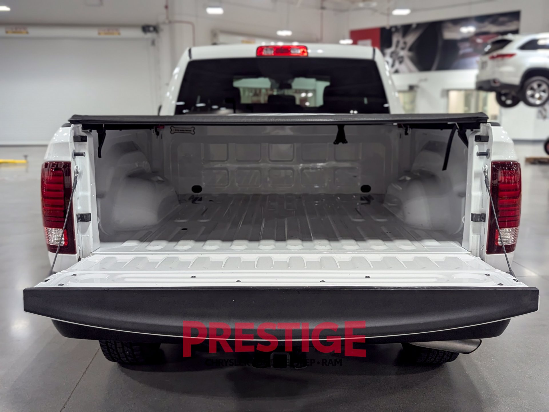 Used 2021 RAM 1500 Warlock w/ Warlock Decor Package AWD/4WD image 13