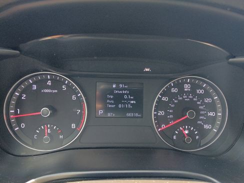 Used 2021 Kia Forte LXS FWD image 23
