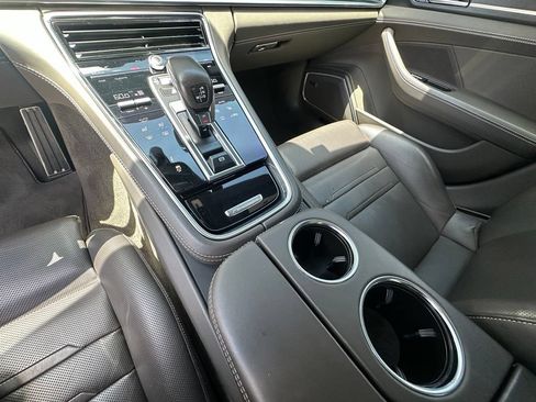 Certified 2022 Porsche Panamera GTS AWD/4WD image 36