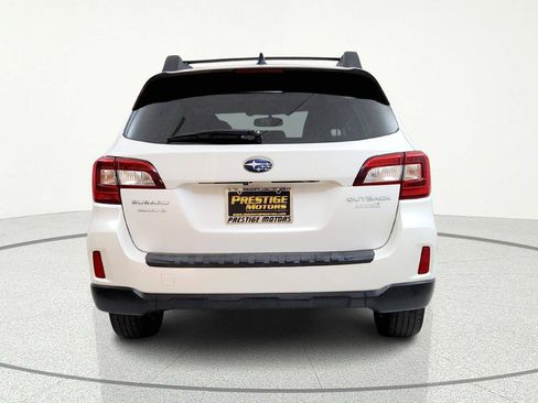 Used 2016 Subaru Outback 2.5i Limited image 7