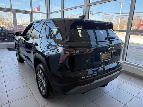 Used 2026 Chevrolet Equinox LT w/ Convenience Package II image 19