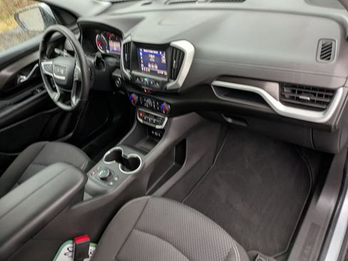 Used 2022 GMC Terrain SLE w/ Driver Convenience Package image 26
