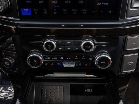 Used 2023 Ford F250 Lariat w/ Lariat Ultimate Package image 26