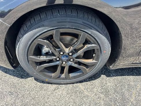 Used 2019 Ford Fusion SE w/ Equipment Group 151A FWD image 22
