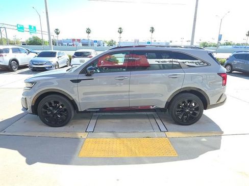 Used 2023 Kia Sorento SX image 7