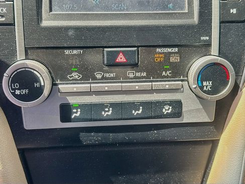 Used 2013 Toyota Camry FWD image 15