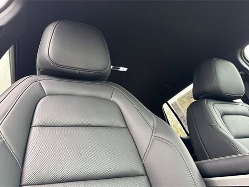 New 2026 GMC Terrain Elevation w/ Elevation Premium Package image 19