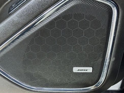 Used 2017 GMC Yukon SLT RWD image 17