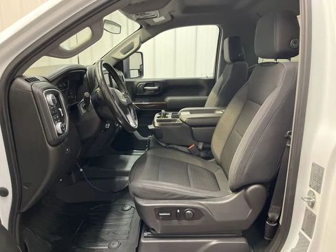 Used 2020 GMC Sierra 2500 SLE w/ SLE Convenience Package image 10