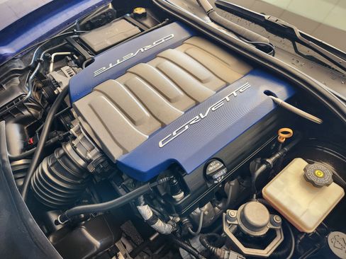 Certified 2018 Chevrolet Corvette Stingray Coupe w/ 2LT Preferred Equipment Group image 38