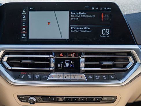 Used 2021 BMW M340i w/ Premium Package image 48