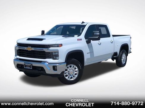 New 2026 Chevrolet Silverado 2500 LT AWD/4WD image 1