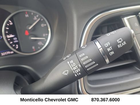 Used 2022 Buick Enclave Premium w/ Surround and Sites Package FWD image 18