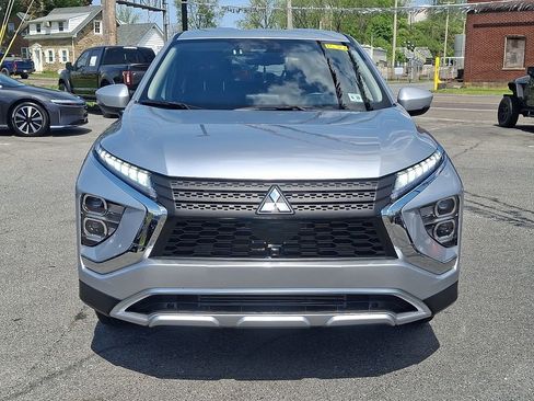 Used 2025 Mitsubishi Eclipse Cross SE AWD/4WD image 2