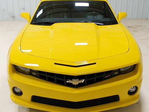 Used 2011 Chevrolet Camaro SS w/ RS Package RWD image 21