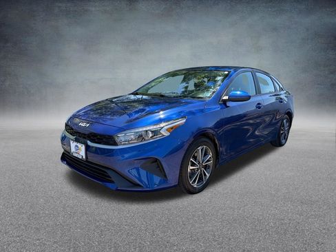 Used 2023 Kia Forte LXS FWD image 27