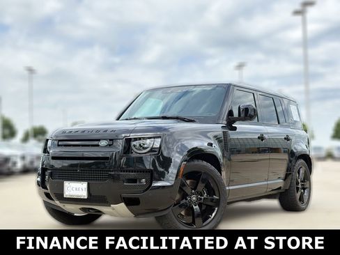 Used 2024 Land Rover Defender 110 V8 AWD/4WD image 2