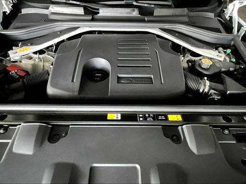 Used 2022 Land Rover Range Rover SE image 59