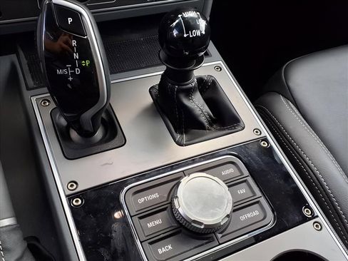 New 2024 INEOS Grenadier Fieldmaster Edition image 10