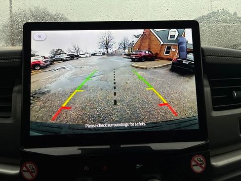 Used 2024 Ford Expedition Max XLT image 21