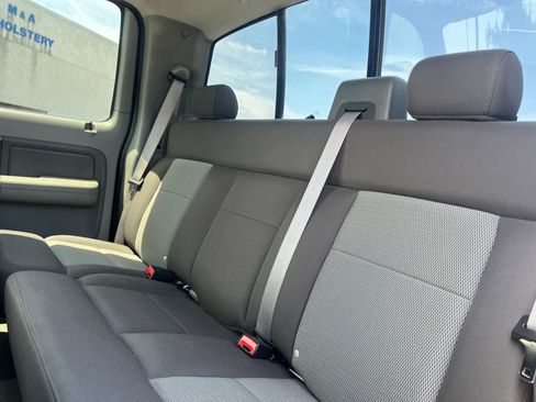 Used 2005 Ford F150 XLT AWD/4WD image 17
