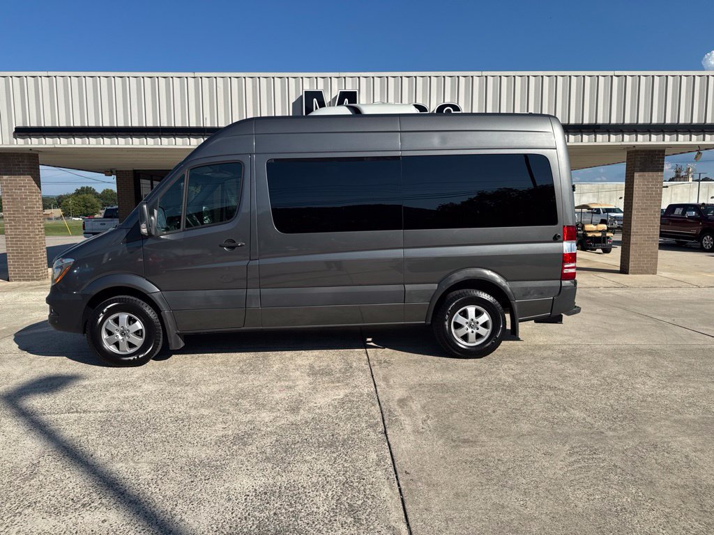 Used 2018 Mercedes-Benz Sprinter 2500 image 7
